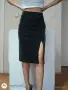 Елегантна черна пола от еко кожа GUESS с висока талия и цепка , снимка 5