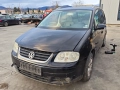 VW Touran 2.0бензин, Ван, На части, снимка 1