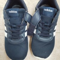 Оригинални детски маратонки Adidas 35 номер, снимка 4 - Детски маратонки - 42211762