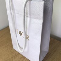 Автентична бутикова Christian Dior подаръчна торба 23 x 15 cm gift bag , снимка 3 - Други - 42064298