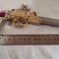 Стар френски кремъчен пистолет за украса, снимка 12 - Антикварни и старинни предмети - 42122793