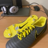 Бутонки Nike Tiempo 42 номер, снимка 3 - Спортни обувки - 38776558