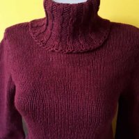 Ръчно плетен пуловер р-р XS, снимка 5 - Блузи с дълъг ръкав и пуловери - 35342415