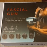 Фасциален масажор-пистолет с 5 накрайника и 6 степени на интензитет, снимка 1 - Фитнес уреди - 40819820