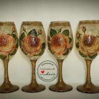 Ръчно рисувани и декорирани чаши за вино, снимка 1 - Чаши - 33593595