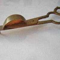 Стара ножица за свещи, месинг, бронз антика, метал, снимка 1 - Антикварни и старинни предмети - 30094908