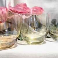 Винтидж стъклен комплект Roly Poly от 10 чаши в различни цветове., снимка 5 - Чаши - 37772802
