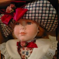 Порцеланова кукла Isabelle 45см Нова !, снимка 1 - Колекции - 42144713