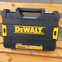 Акумулаторен Ударен Винтоверт Девалт / DeWalt 28V 2Ah 2 Батерии, снимка 1 - Винтоверти - 31435628