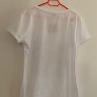 Liu jo Бяла тениска налична в три размера, снимка 8 - Тениски - 29147170