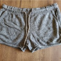 Къси панталони Milla, снимка 1 - Къси панталони и бермуди - 37182114