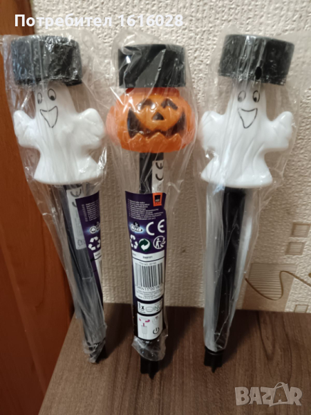 Два модела соларни лампи за Хелуин., снимка 1