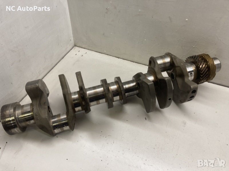 Колянов вал за BENTLEY MULSANNE V8 6.75 07V105021G 2013, снимка 1