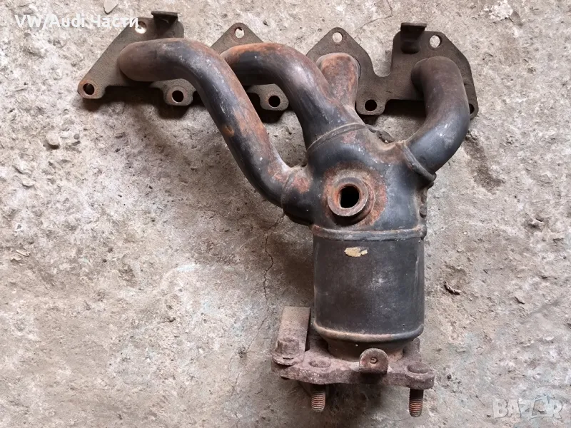 Изпускателен колектор катализатор за Голф 4 1.4 Volkswagen Golf 4 1.4 бензин 036178BA, снимка 1