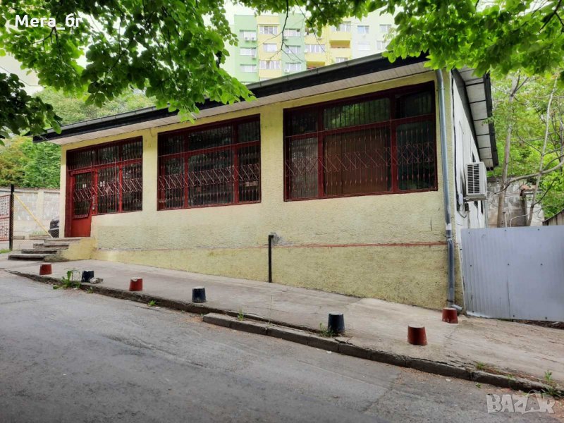 Мултифункционален Имот с Парцел 260 кв.м. и Магазин с Гараж - Срещу Блок 68 , снимка 1