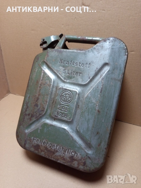 Стара Малка Немска Туба За Гориво 5лт., снимка 1