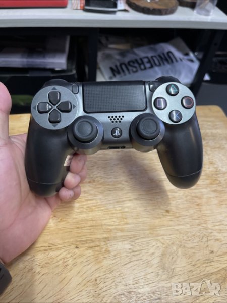 Оригинален Джойстик PS4 DualShock 4 Графит, снимка 1