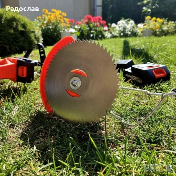 Телескопичен акумулаторен тример за трева 48V с две батерии – мощен, лек и без кабели., снимка 1