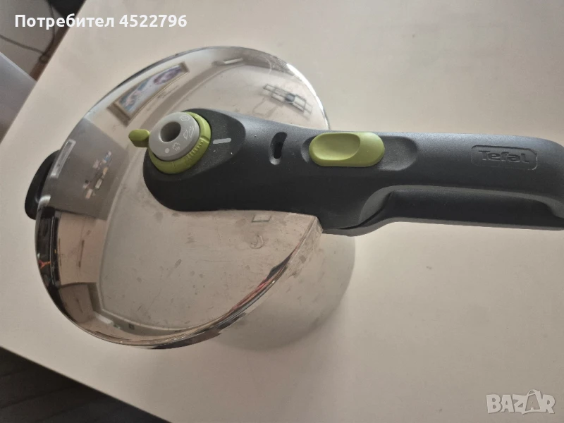 Тенджера под налягане Tefal, снимка 1