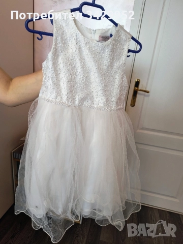 Детска рокля, снимка 2 - Детски рокли и поли - 52096757