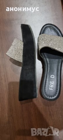 Чехли с камъни естествен велур