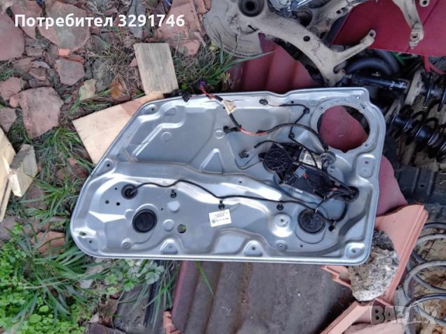 Преден ляв  стъклоповдигач  за Волксваген Пасат 4 комби 4×4 \ 1.9 TDI 1999г. 110к., снимка 1