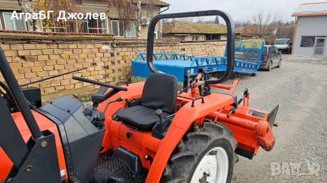 Японски трактор Kubota GL23 с челен товарач, 23 кс, 4x4, АграБГ Джолев, снимка 8 - Селскостопанска техника - 48318121