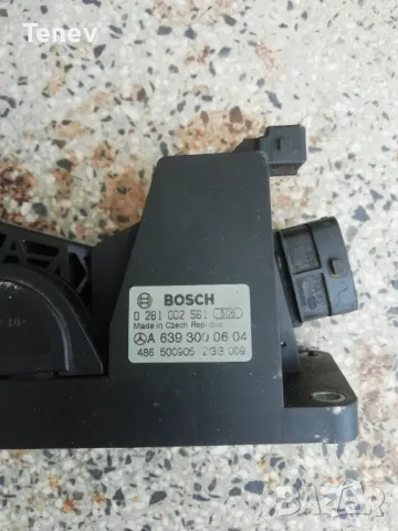 Mercedes-Benz Vito W639 Bosch педал за газта газов потенциометър Мерцедес Вито оригинален Бош , снимка 2 - Части - 47512421