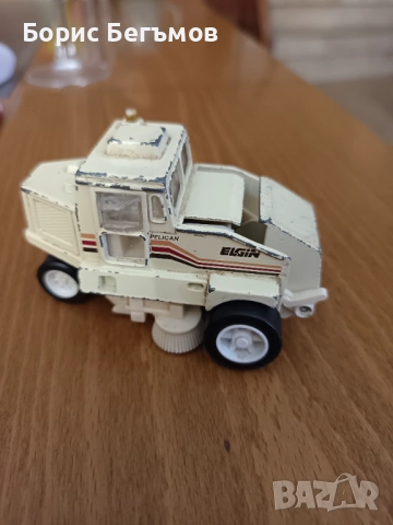 Метална количка Vintage 1993 Elgin Pelican Street Sweeper, снимка 11 - Колекции - 52907229