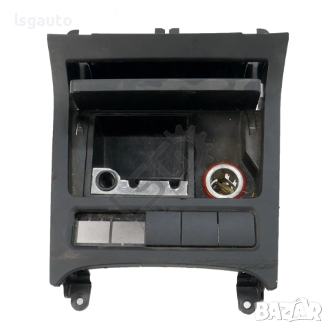 Пепелник Volkswagen Scirocco III 2008-2017 ID: 153848, снимка 2 - Части - 52409746