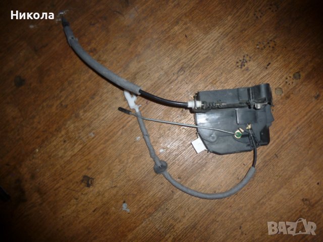 ЗАДНА ДЯСНА БРАВА LAND ROVER RANGE ROVER 3.0 177 к.с, снимка 3 - Части - 38920329