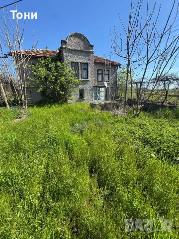 Масивна къща с голям двор в Макариополско, снимка 4 - Къщи - 56011890