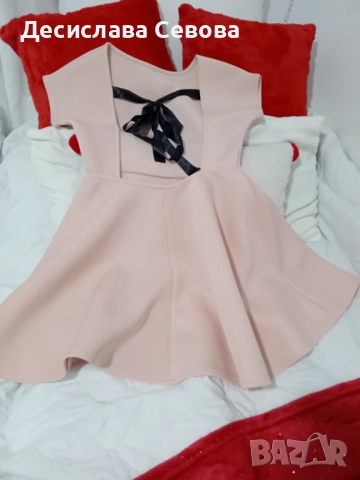 Страхотна Кукленска рокля от Неопрен размер ,,Л", снимка 3 - Рокли - 52909656