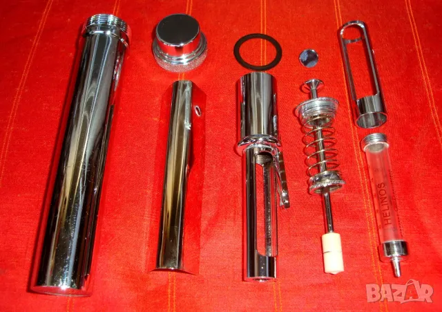 Винтидж медицинска спринцовка с контейнер, снимка 2 - Колекции - 47662843