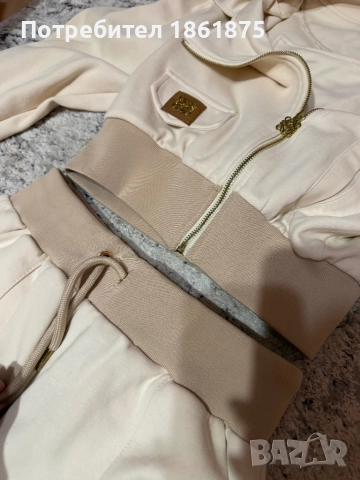 Страхотен дамски екип LOEWE, снимка 6 - Спортни екипи - 51988688