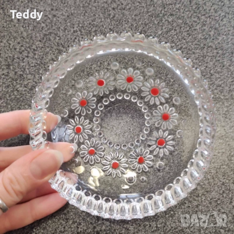 Винтидж прибори за хранене: поставка за бонбони, синя чиния-риба, купа Фабиола, 70-те г., снимка 10 - Антикварни и старинни предмети - 52303065