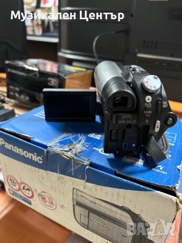 Видео камера Panasonic VDR-D50, снимка 3 - Камери - 52987495