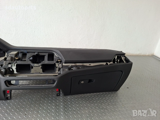 НОВО Оригинално Табло BMW G20 G21 G22 G23 G26 G42 G80 M3 M4 Черно Син Шев без HUD, снимка 8 - Части - 54073503