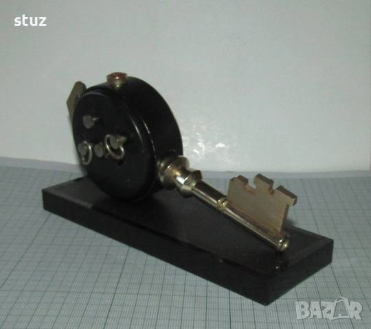 Будилник Слава "Ключ Москва"(№2), снимка 5 - Антикварни и старинни предмети - 54151505