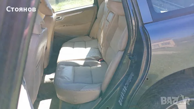 Volvo V70 p2 facelift , снимка 9 - Автомобили и джипове - 47563200