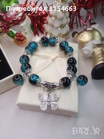 Гривна с пеперуда 