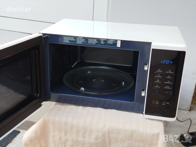 Микровълнова фурна SAMSUNG -23 литра, снимка 2 - Микровълнови - 54352638