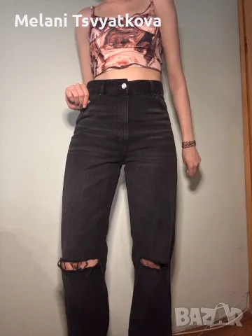 Нови прави широки скъсани дънки от Bershka 38, снимка 2 - Дънки - 55772065