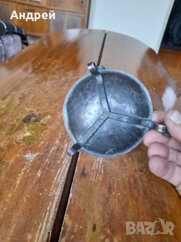Стар меден,бакърен пепелник, снимка 3 - Други ценни предмети - 54290309