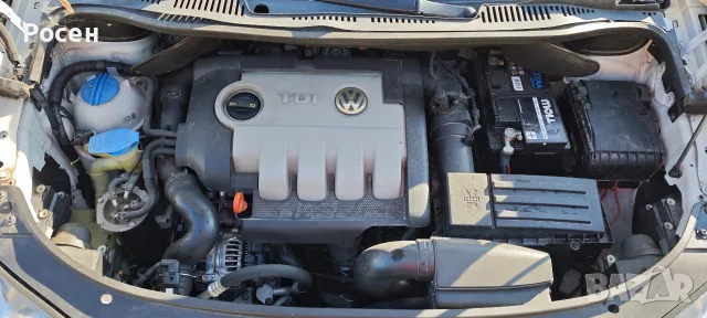 VW Touran 2.0 TDI, снимка 6 - Автомобили и джипове - 56105725