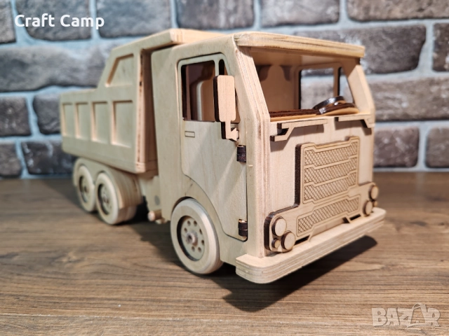 Дървен модел на камион – Самосвал – Craft Camp, снимка 3 - Коли, камиони, мотори, писти - 52736611