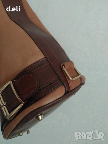 VALENTINO 100% Кожа Чанта-раница, снимка 6 - Раници - 49708666