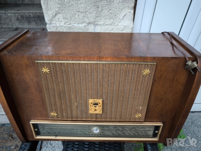 Pathe-Marconi 855-S винтиж радио, снимка 3 - Антикварни и старинни предмети - 51725068