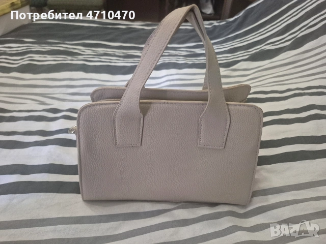 дамска чанта, снимка 3 - Чанти - 53149770