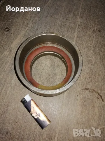 Чаша за скоростна кутия на трактор Т-150к, кат.номер 151.37.211, снимка 2 - Селскостопанска техника - 47936747